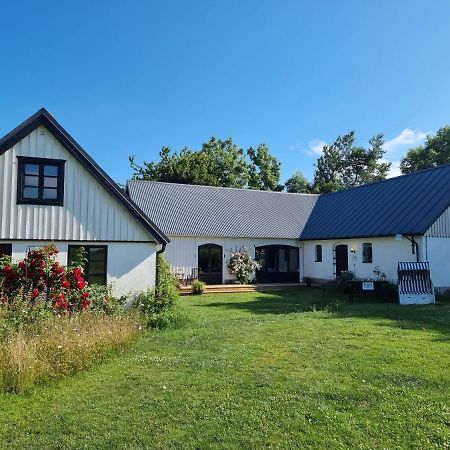 4B Oesterlen Bed & Breakfast Tomelilla Kültér fotó