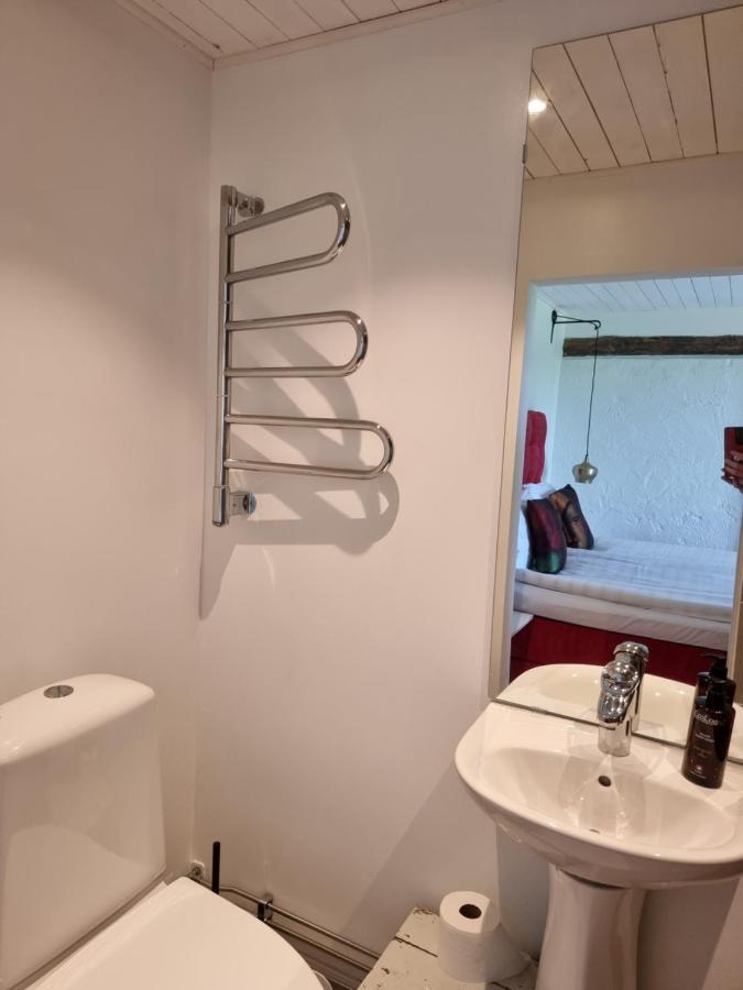 4B Oesterlen Bed & Breakfast Tomelilla Kültér fotó